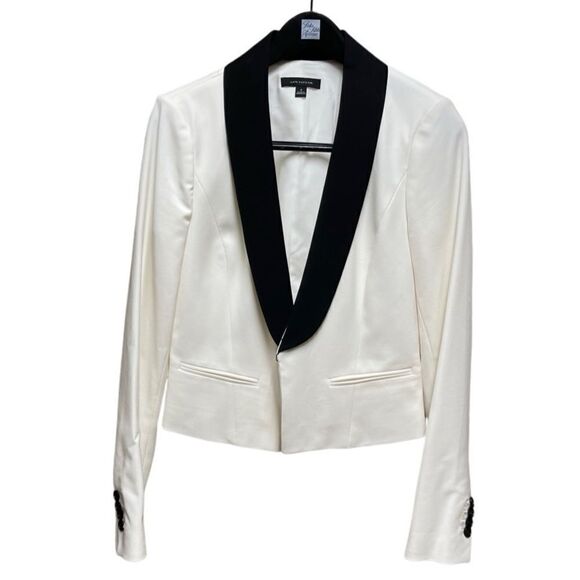 🌟NEW🌟Ann Taylor🌟White Jacket - Picture 1 of 2